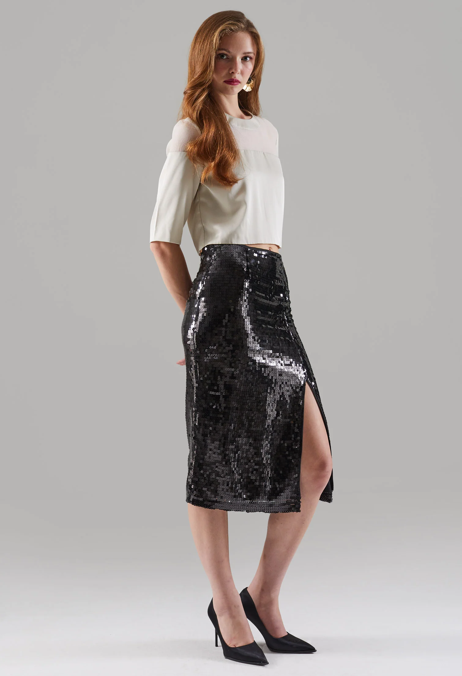 Classic Round Neck Crop Top