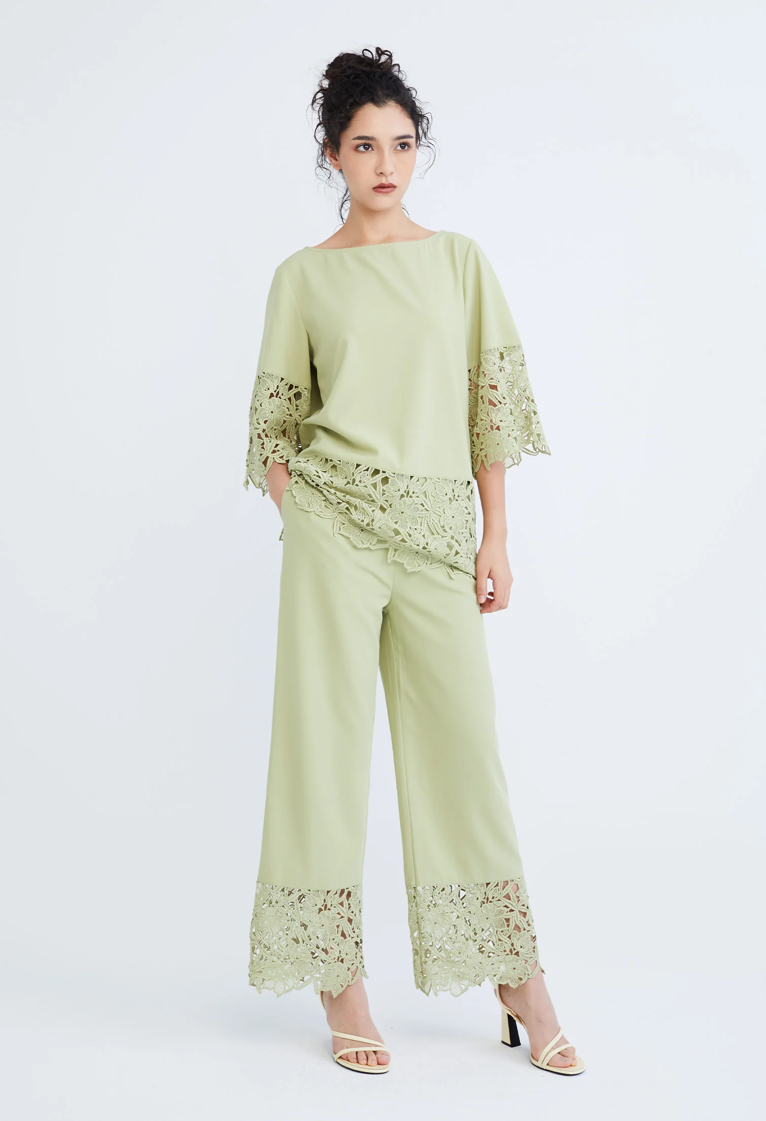 Peekaboo Guipure Lace Hemmed Straight Cut Pants