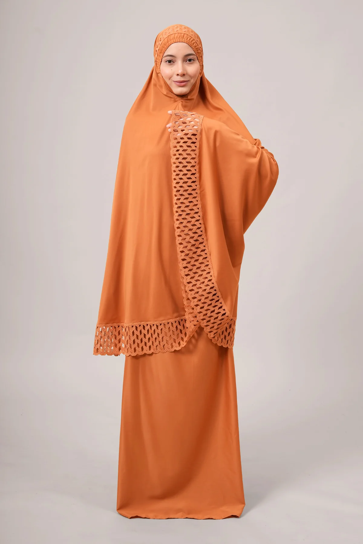 Telekung Modish Bushra