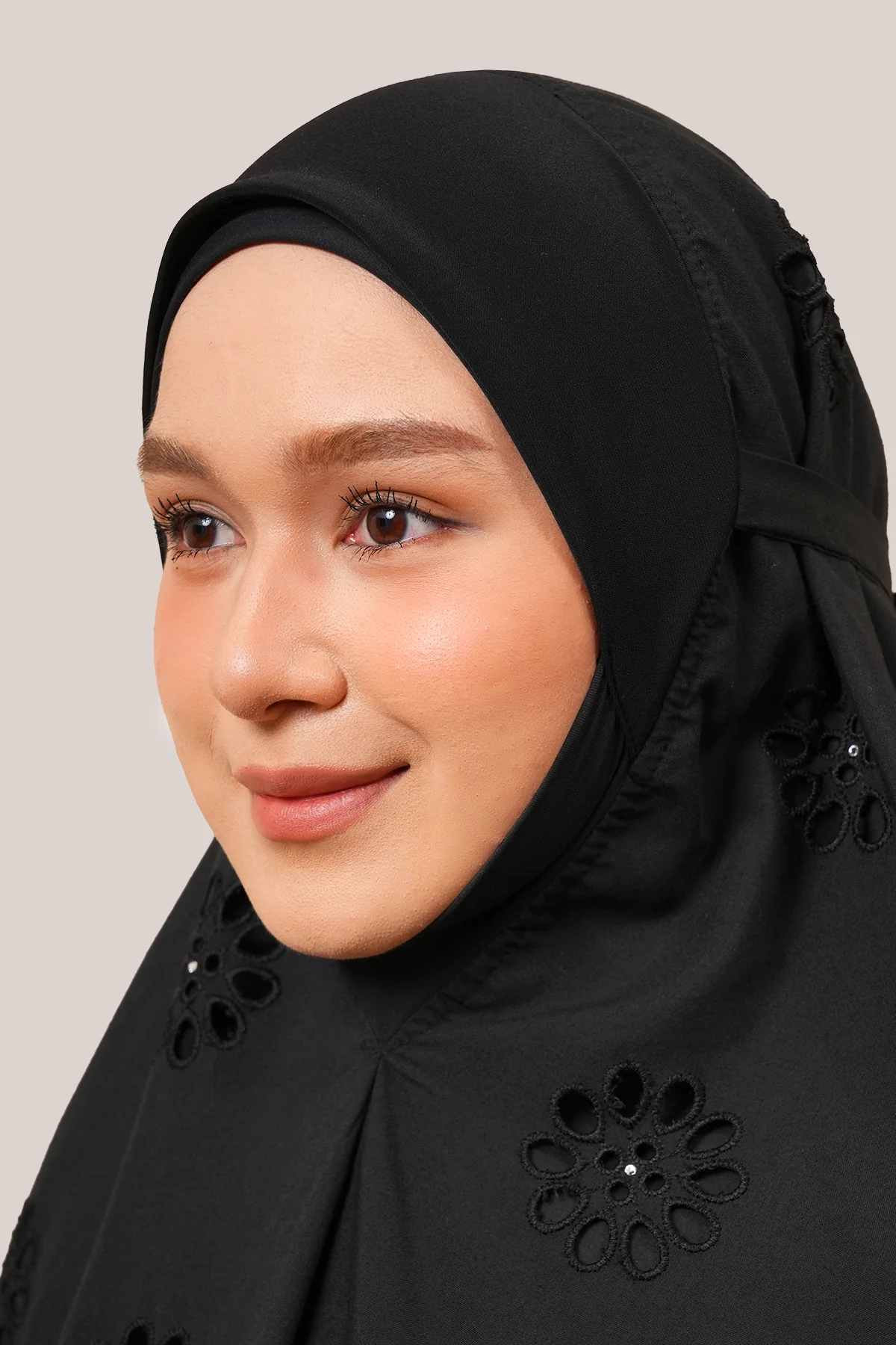 Telekung Maharani Broderie Zahara