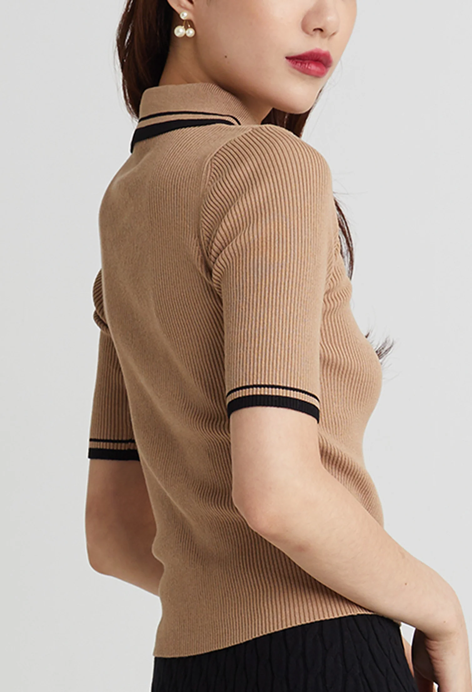 Fitted Classic Collared T-Shirt