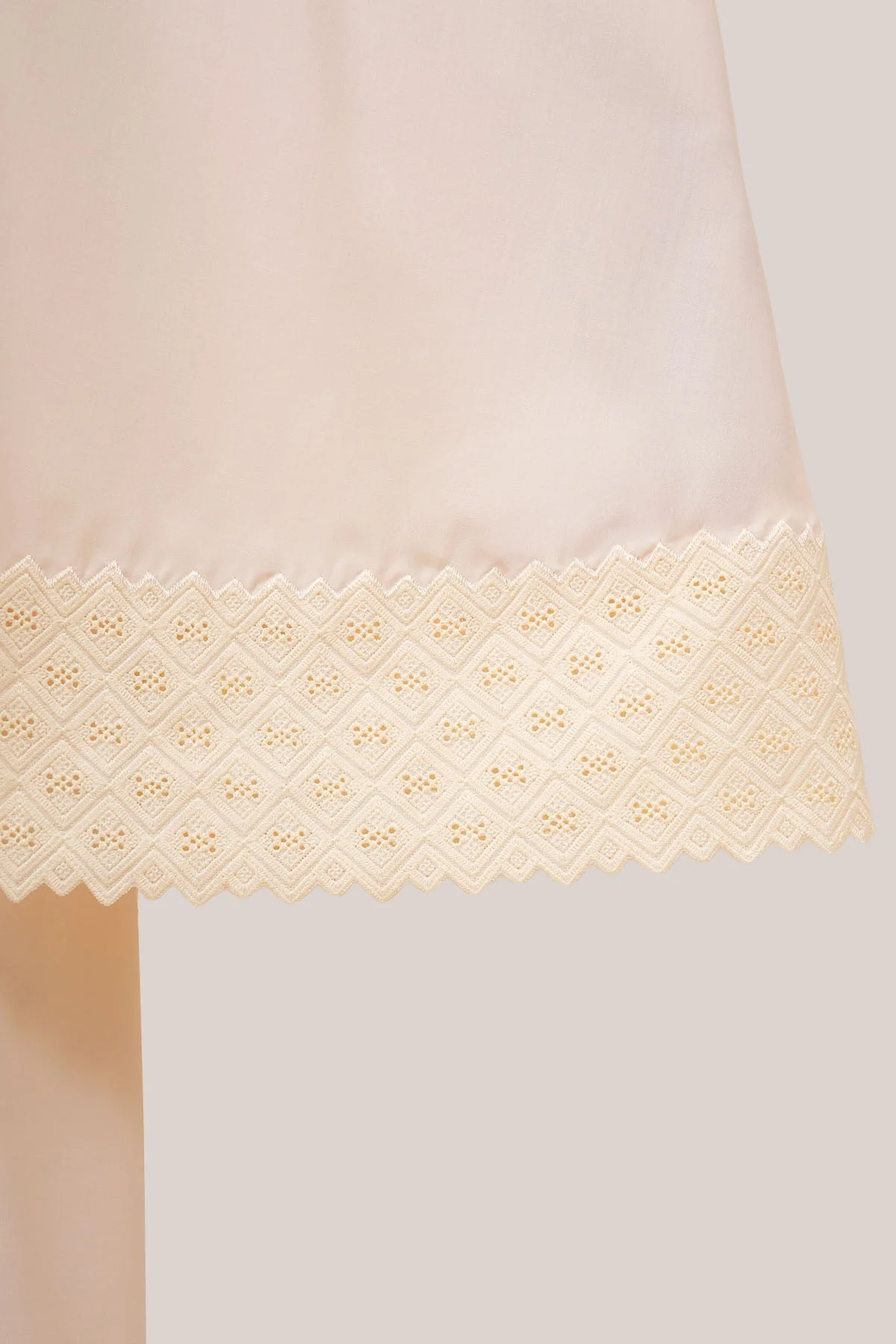 Telekung Signature Elara