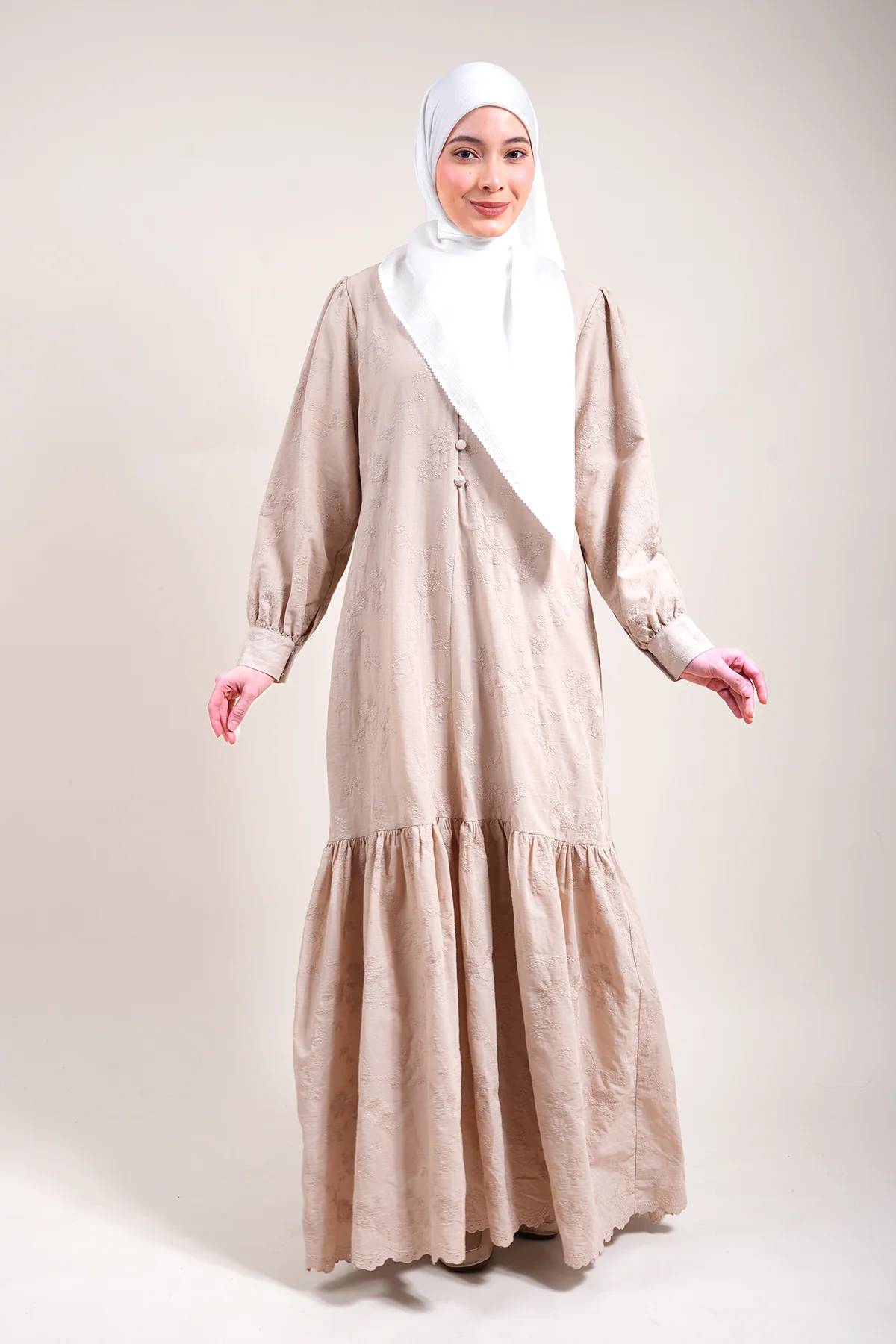 Jazmine Embroidery Jubah