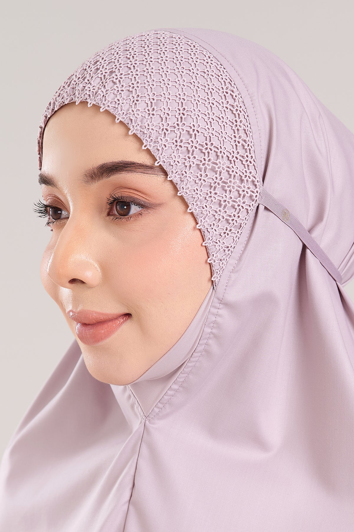 Telekung Modish Akira