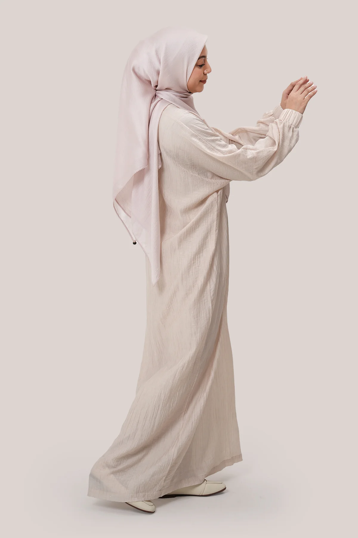 Ruhi Sheer Kaftan