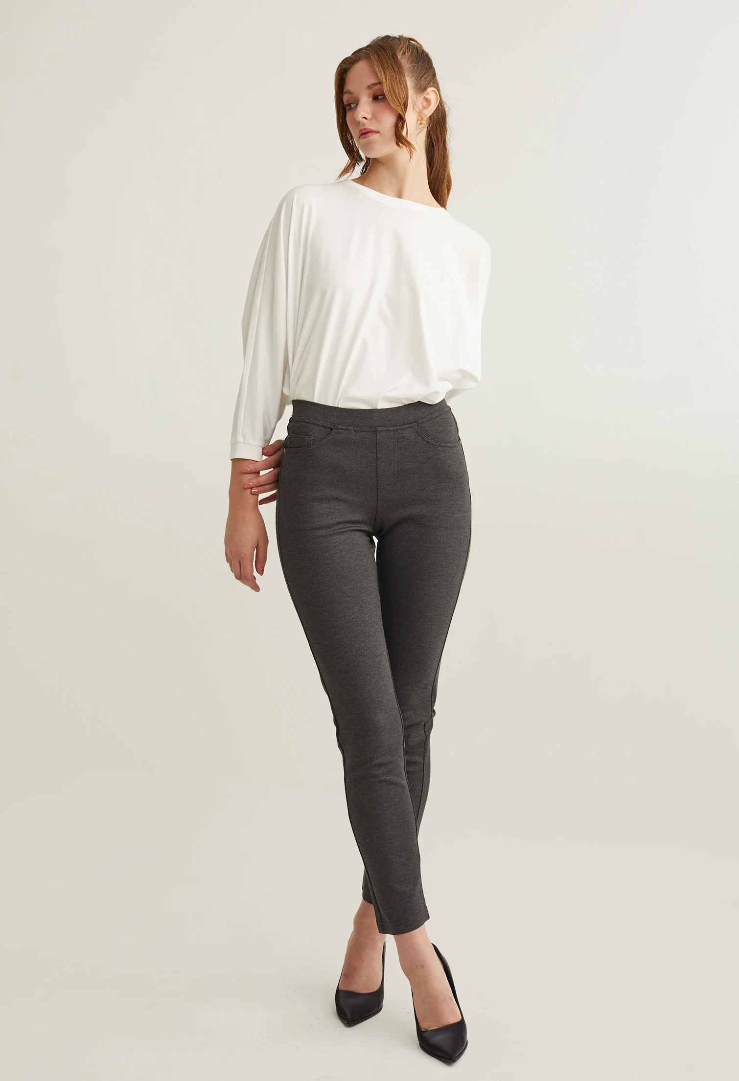 Tapered Elastic Trousers