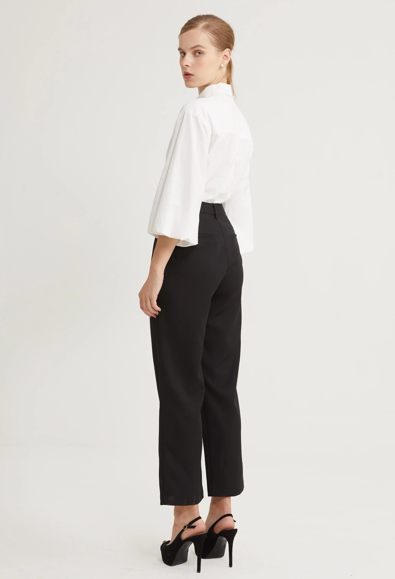 Metropolitan Straight Cut Pants