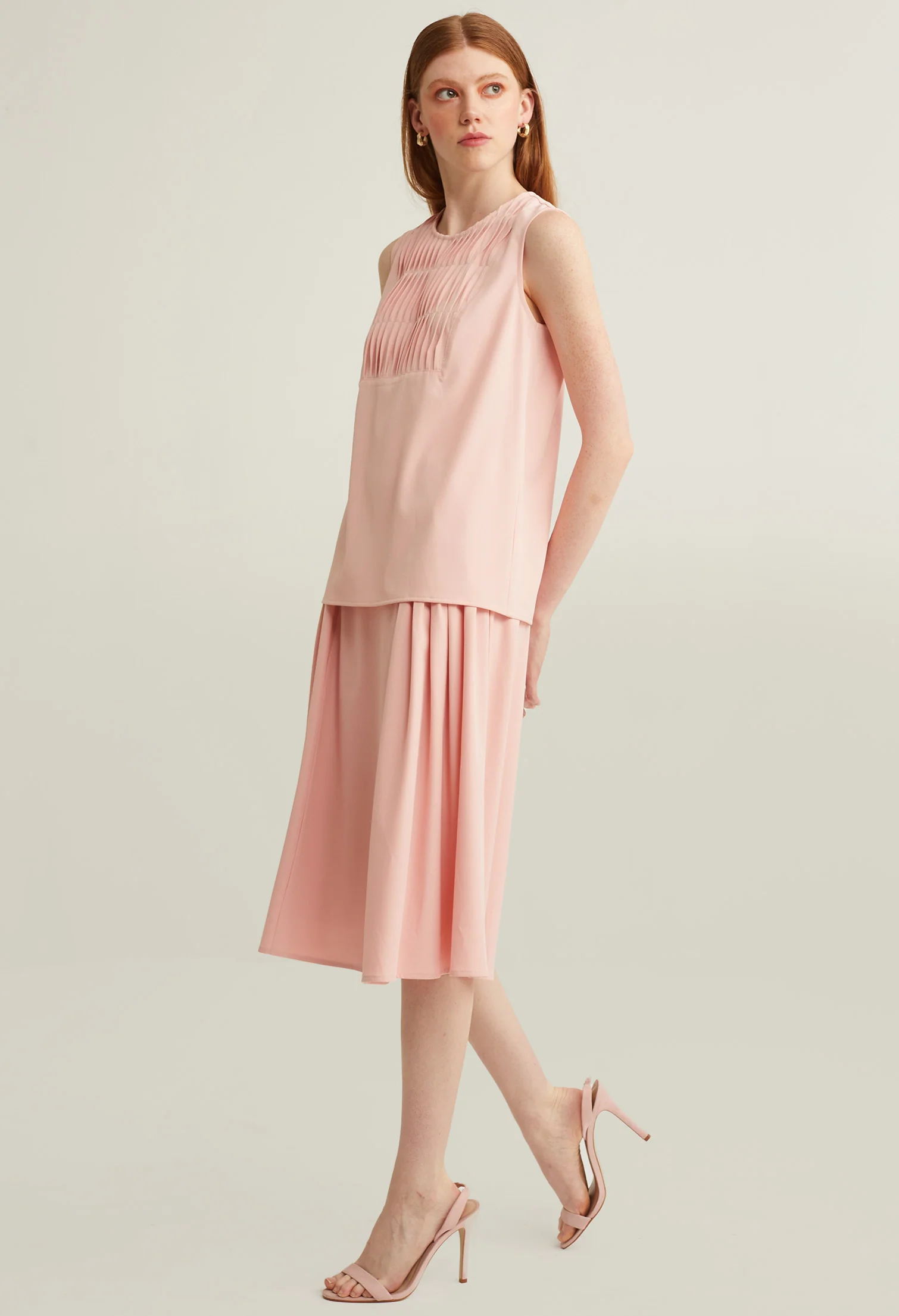 Twist Pleated Umbrella Midi Skirt