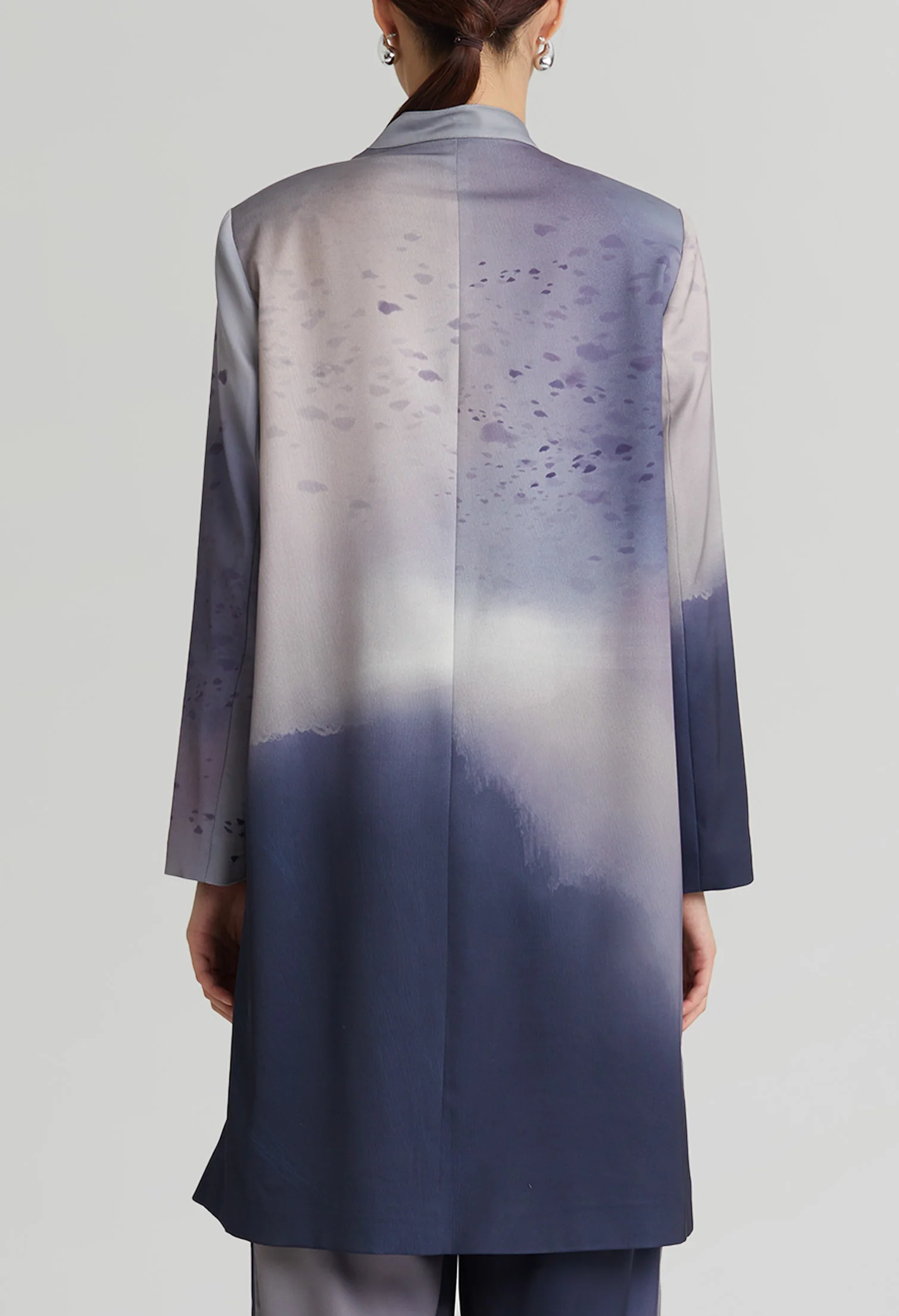 nichii X NURITA HARITH Gradient Indigo Long Jacket