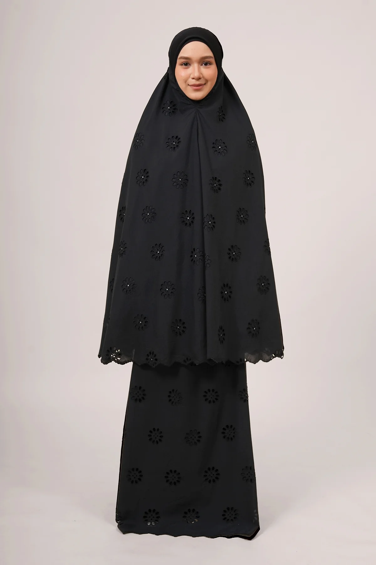 Telekung Maharani Broderie Zahara