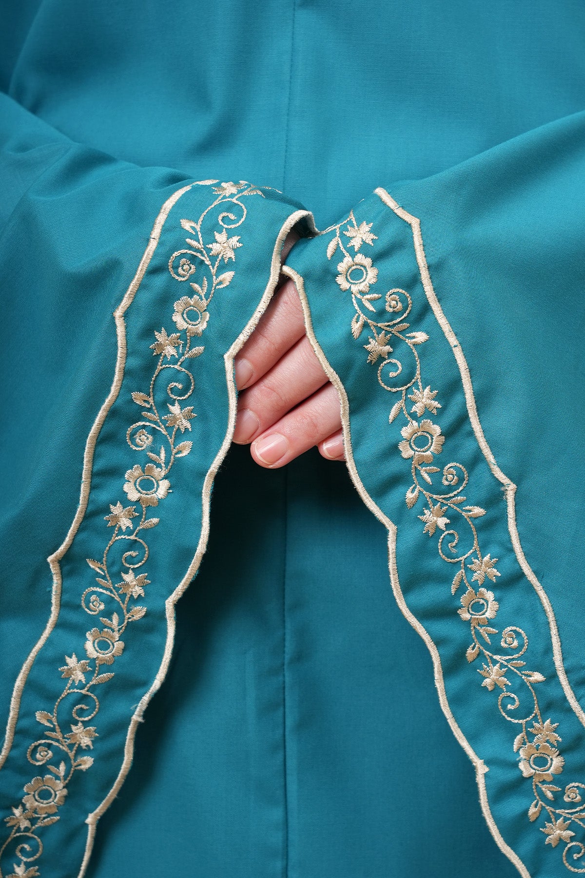 Telekung Broderie Eshal LE