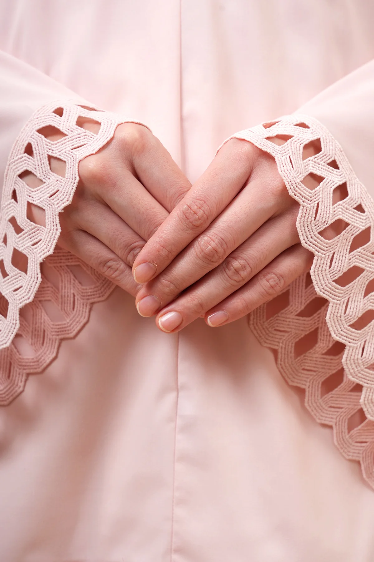 Telekung Modish Bushra Midi (Top Only)