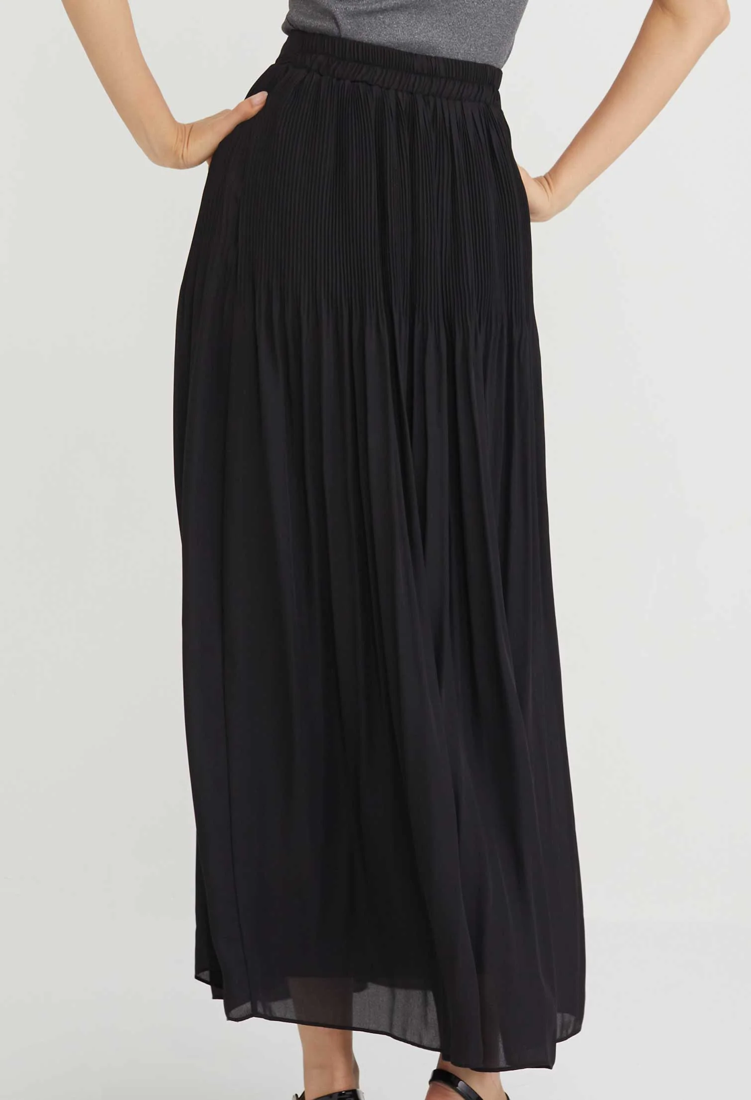 Gathered Maxi Skirt