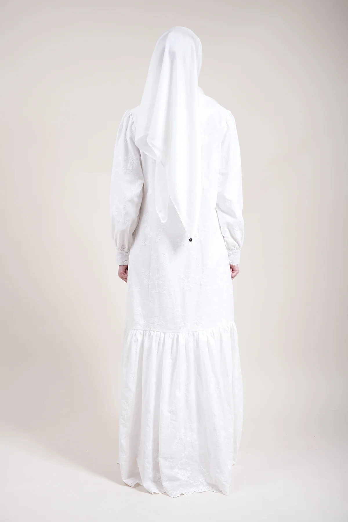 Jazmine Embroidery Jubah