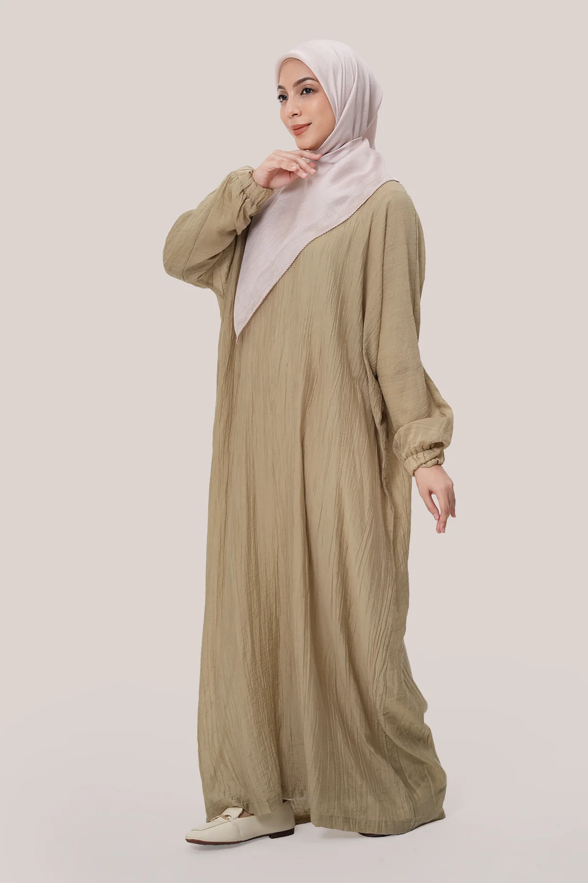 Ruhi Sheer Kaftan
