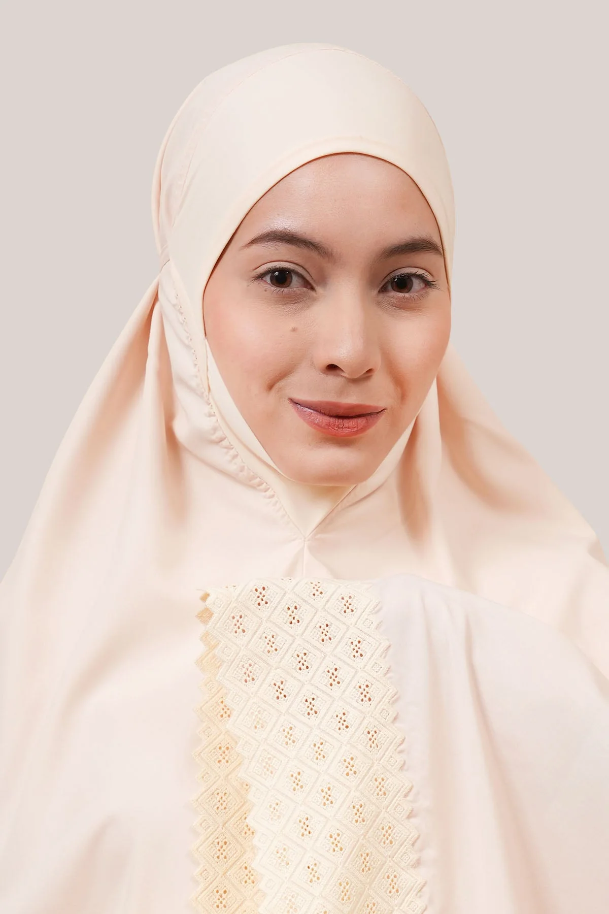 Telekung Harmony Signature Elara