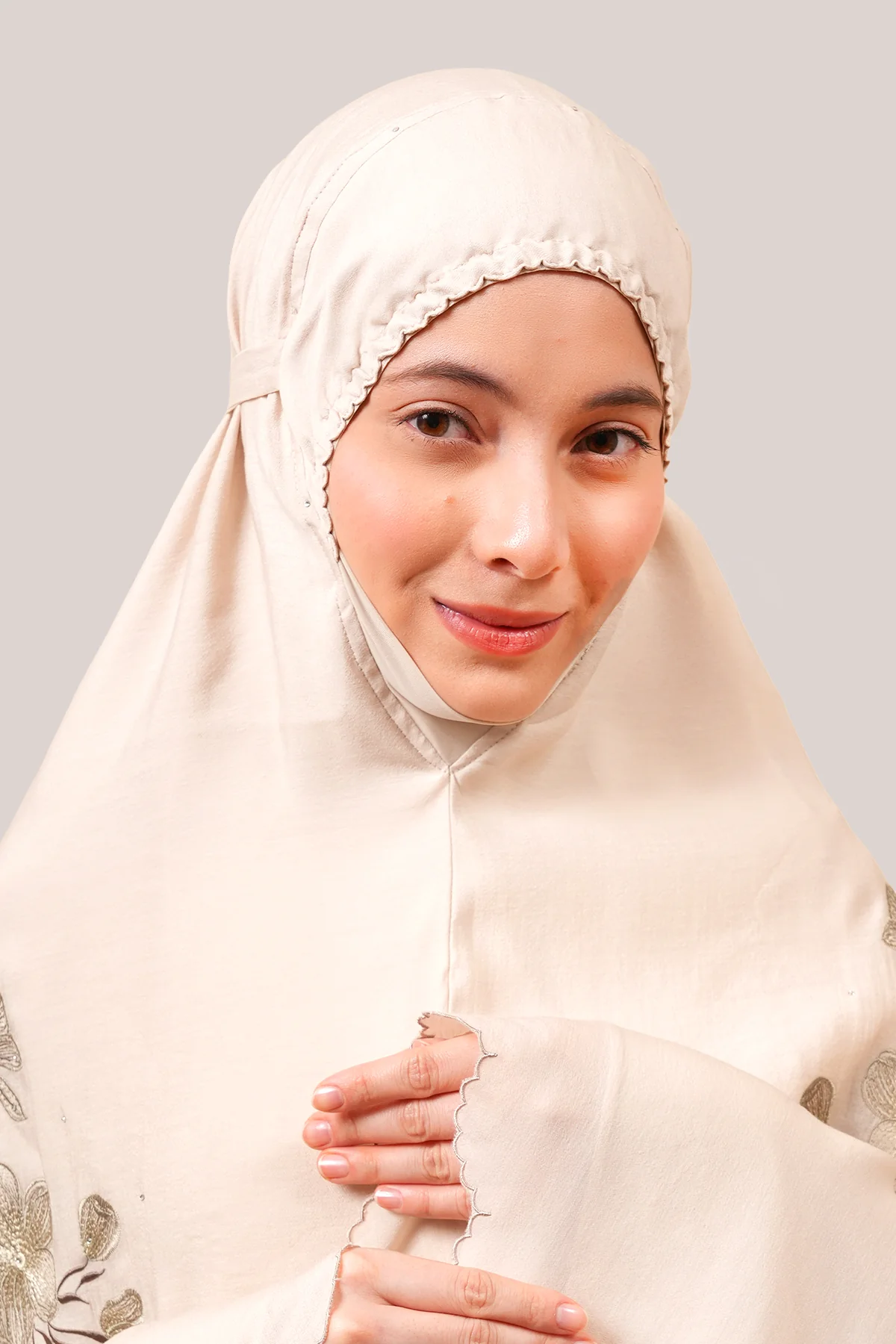 Telekung Broderie Anayya