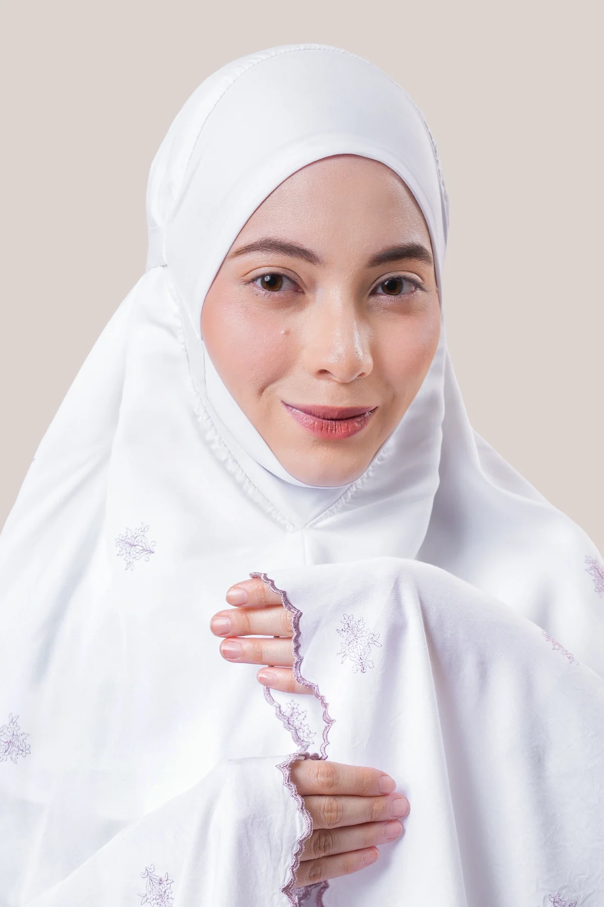 Telekung Broderie Madiha