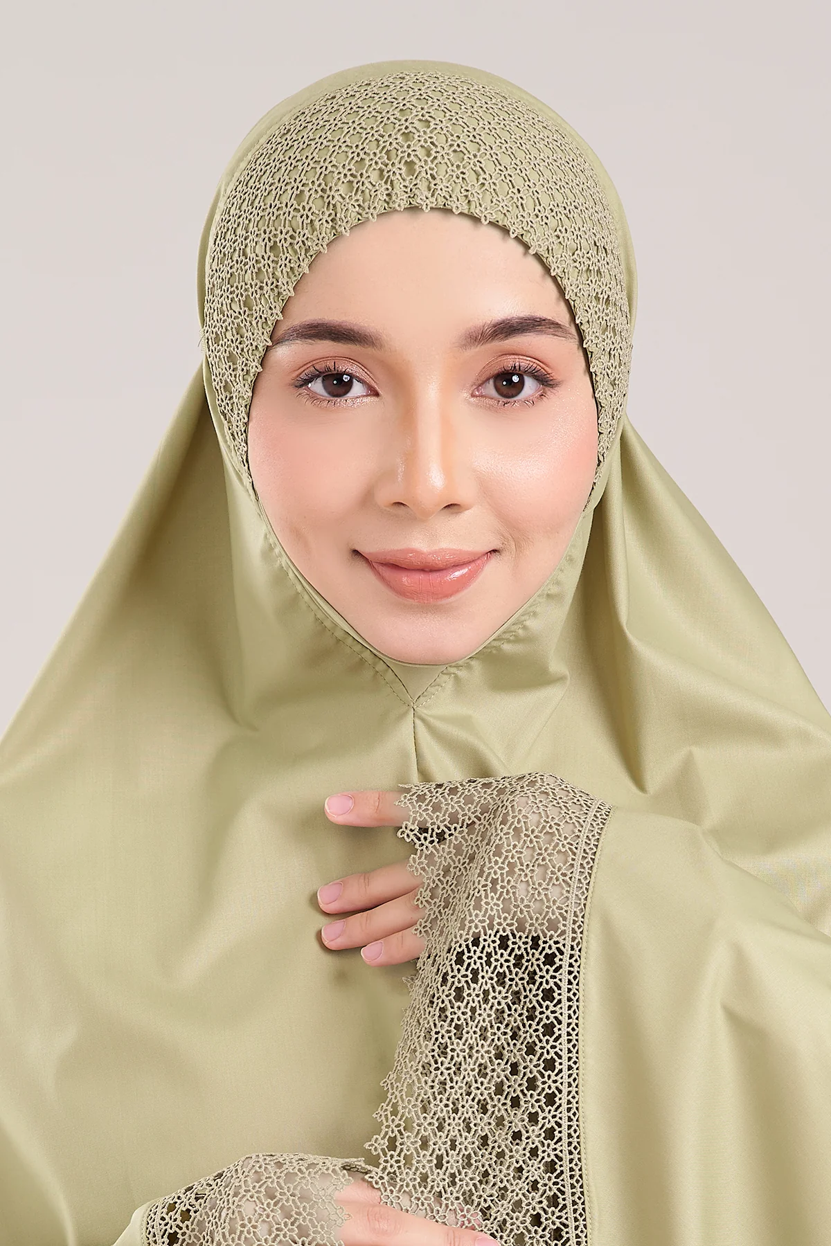 Telekung Modish Akira