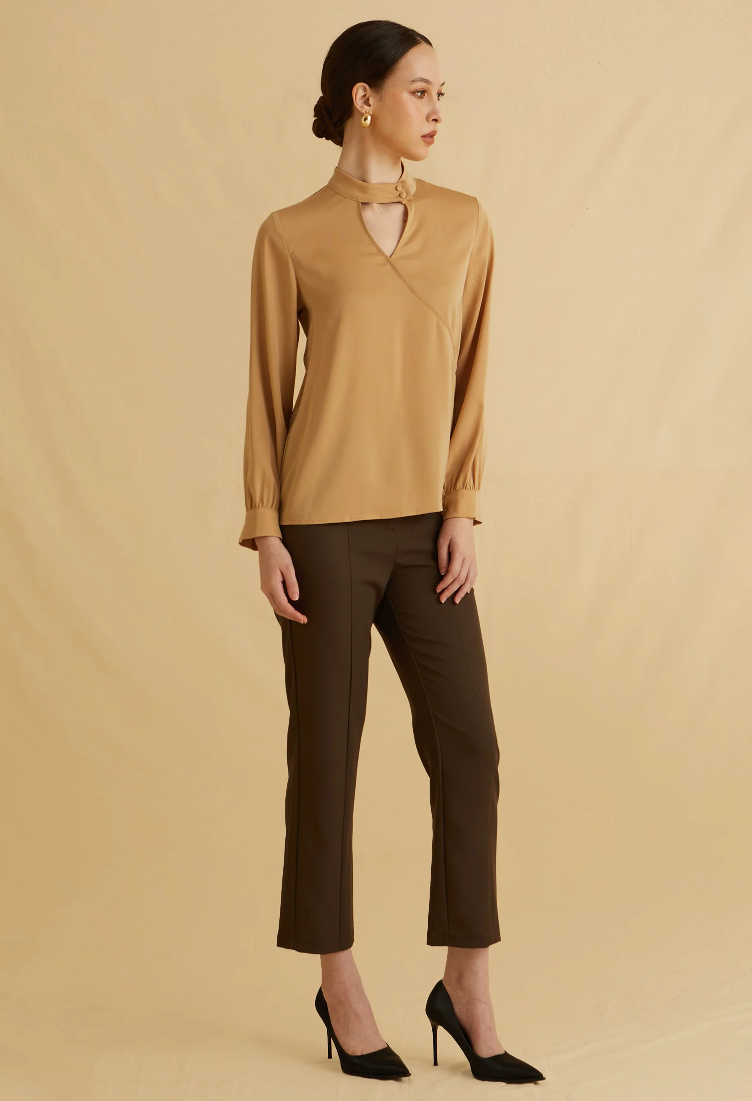 Satin Mist Keyhole Top