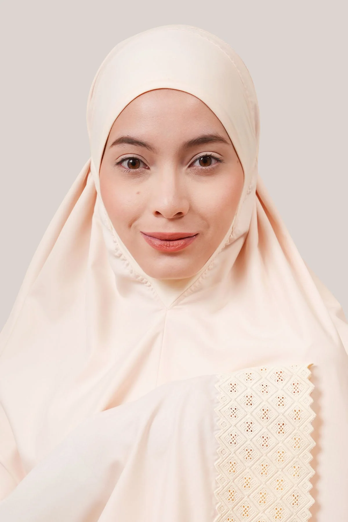 Telekung Harmony Signature Elara