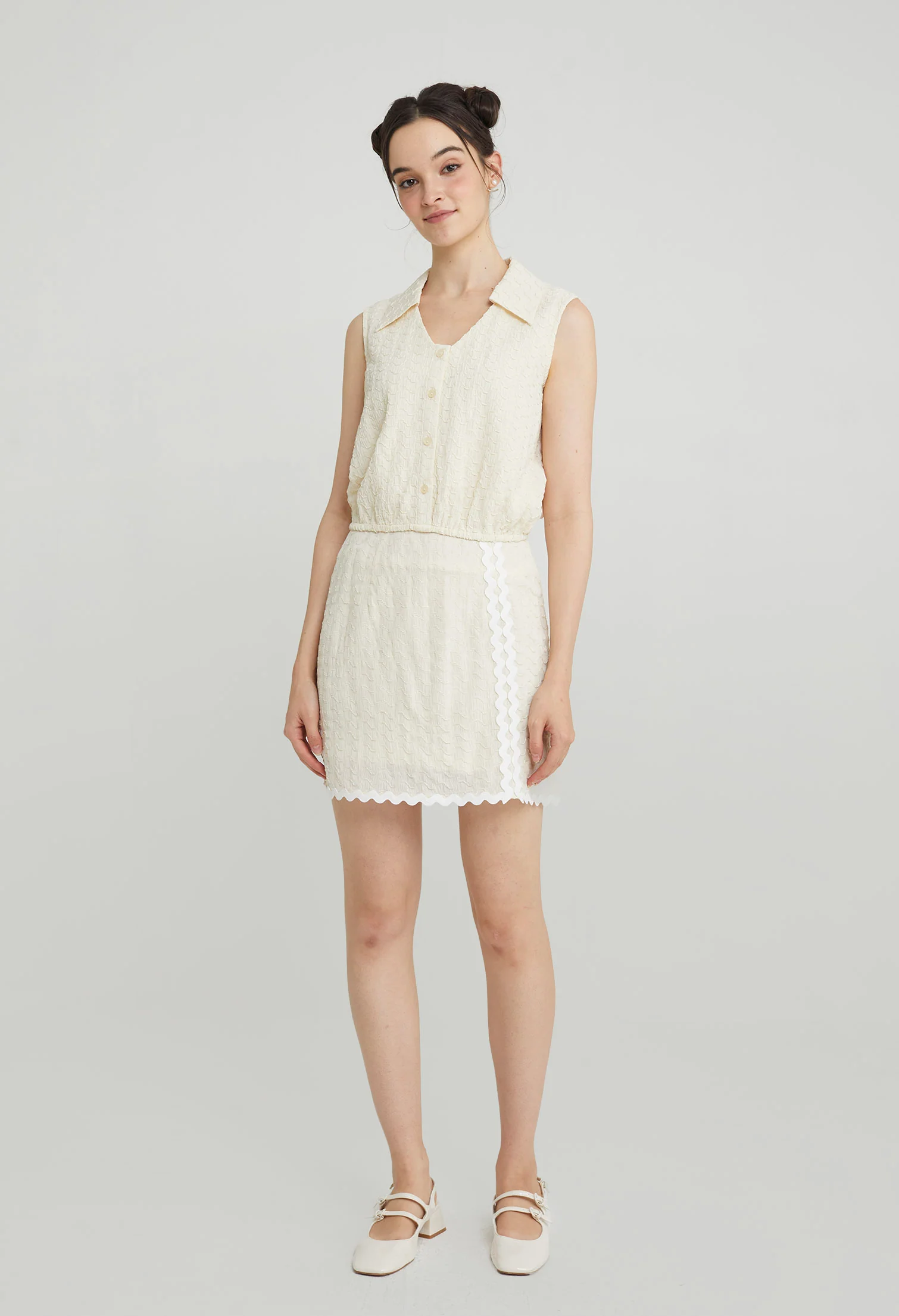 Sugarplum Scallop Mini Skirt