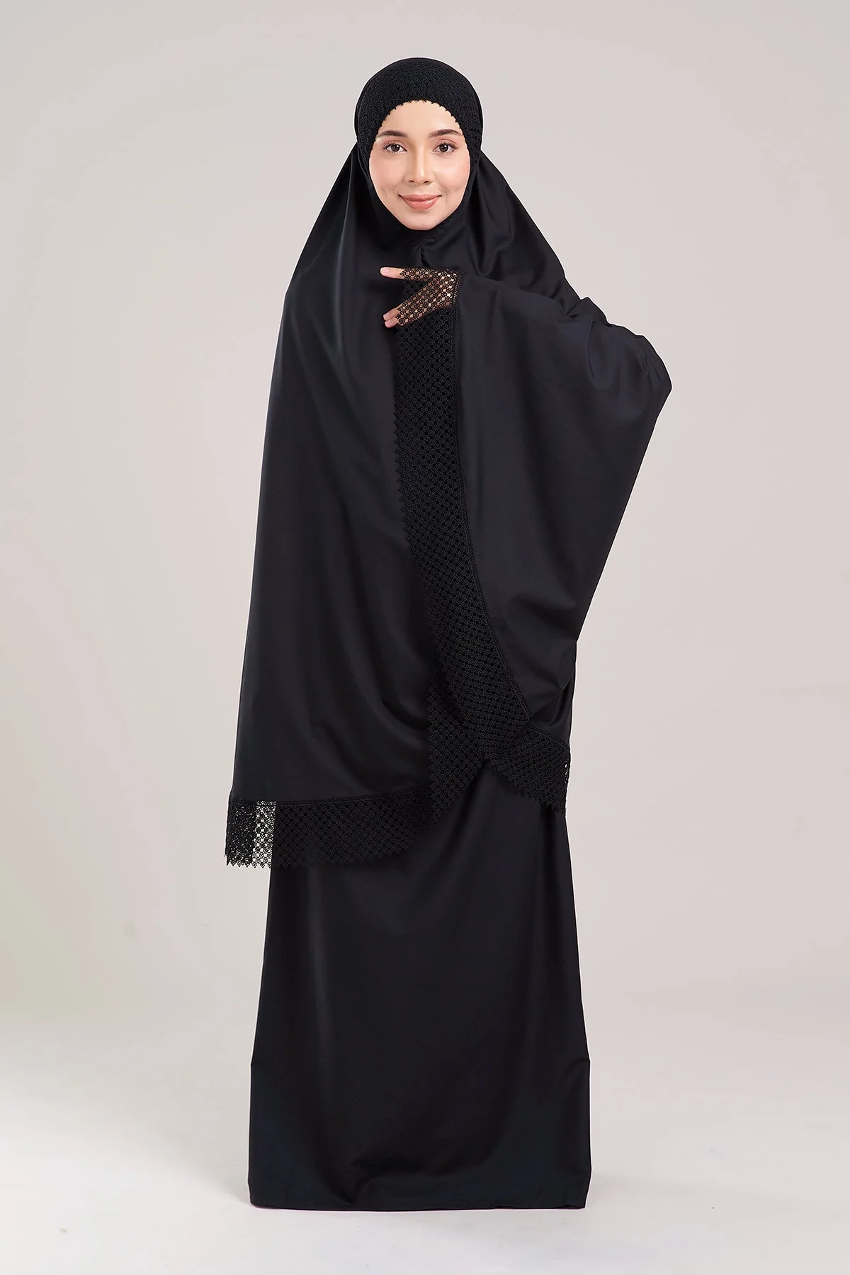 Telekung Modish Akira