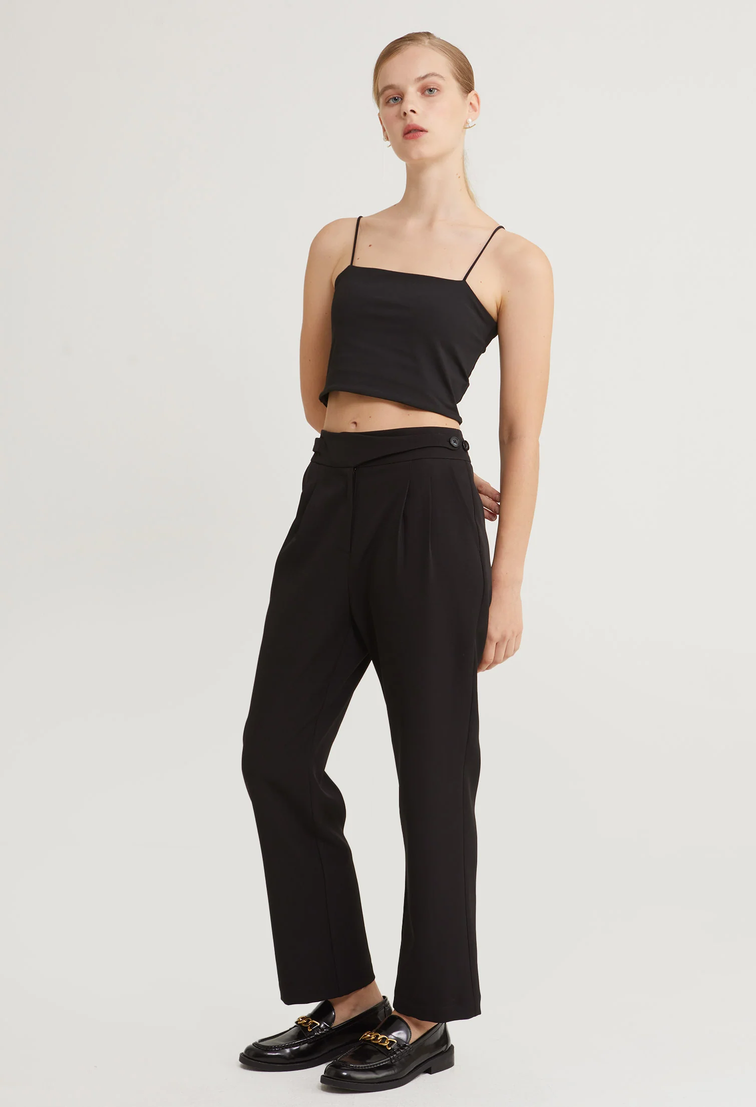Power Edge Pleated Straight Cut Pants