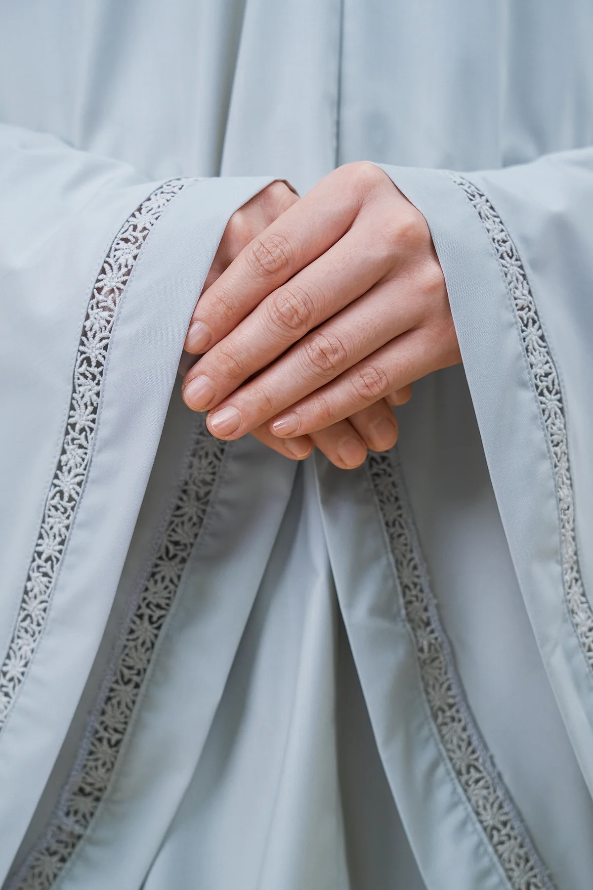 Telekung Modish Delila