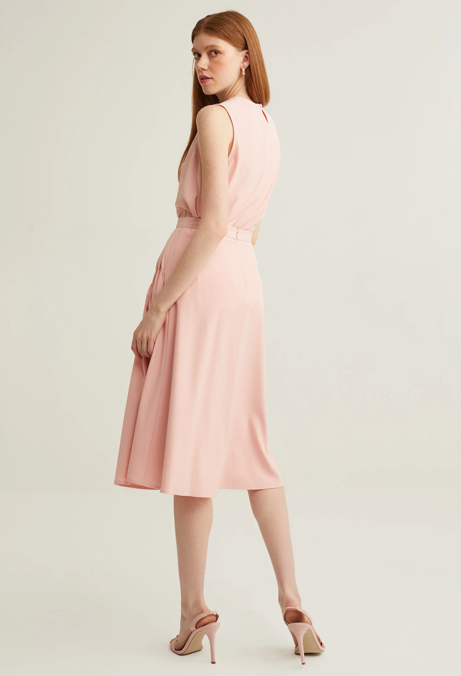 Twist Pleated Umbrella Midi Skirt