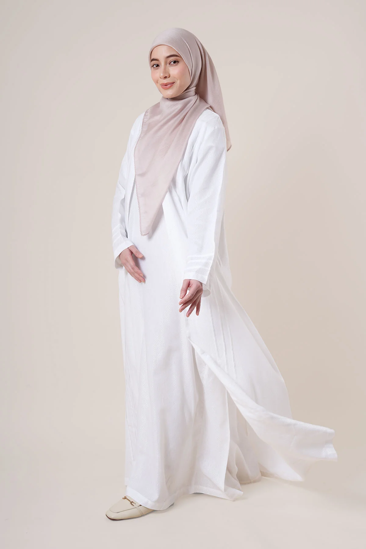 Adra Abaya Set