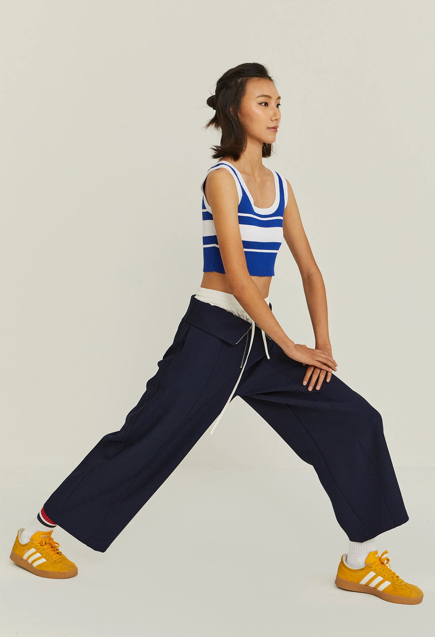 Contrast Banded Crop Top