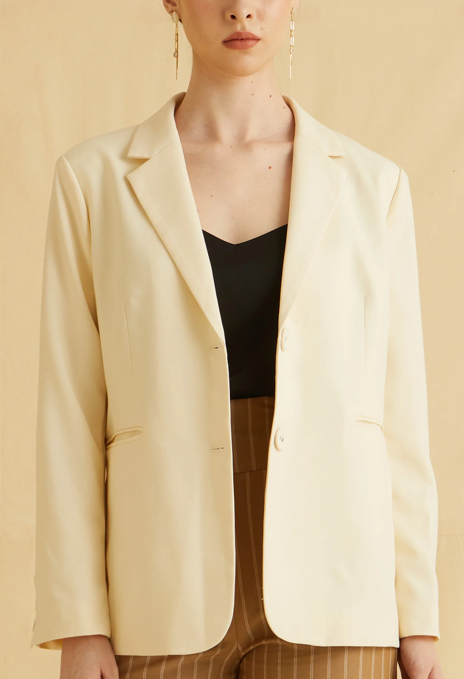 Refined Frame V-Neck Blazer