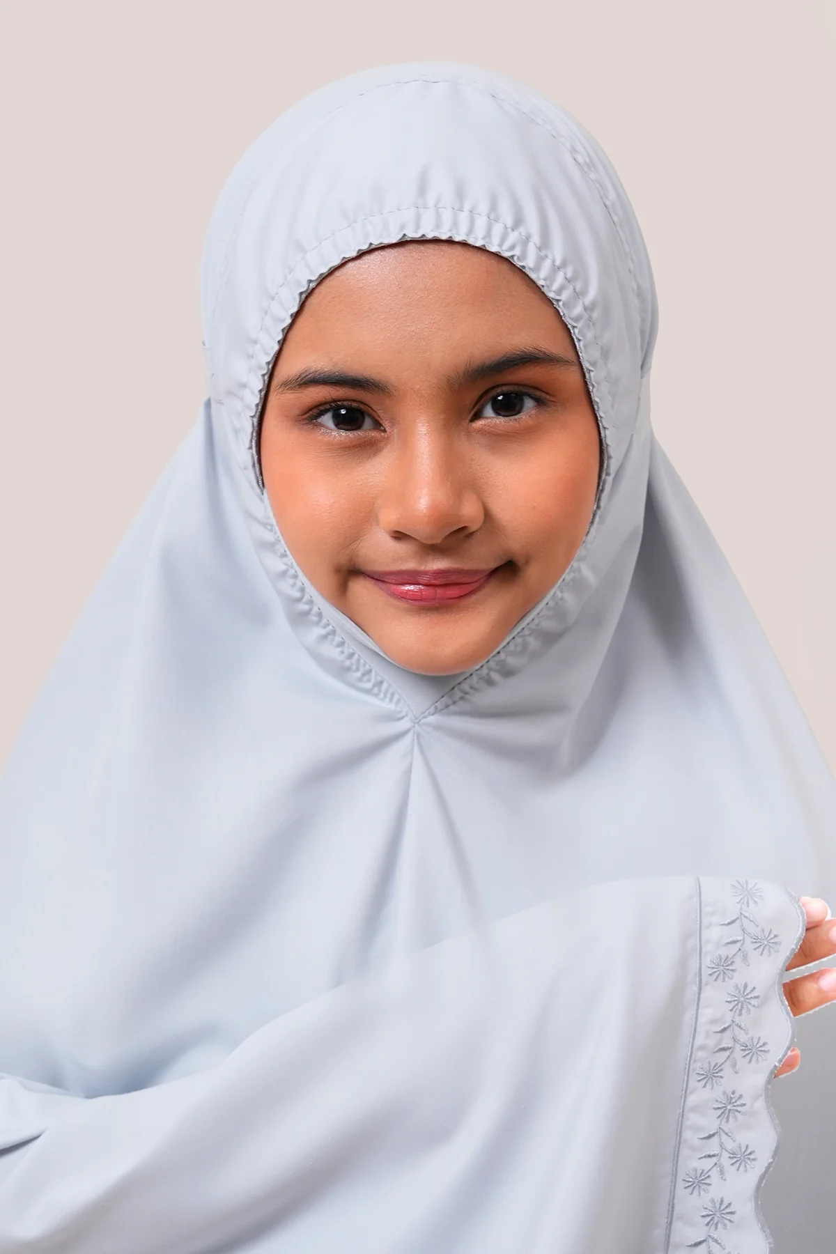 Telekung Broderie Rani Kids