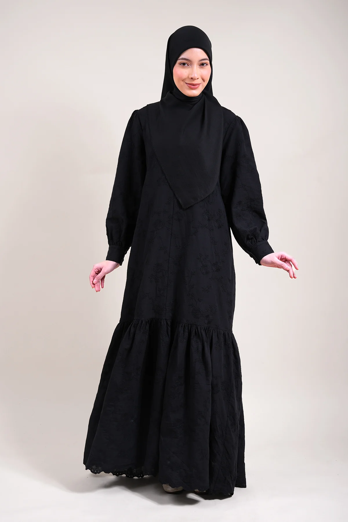 Jazmine Embroidery Jubah