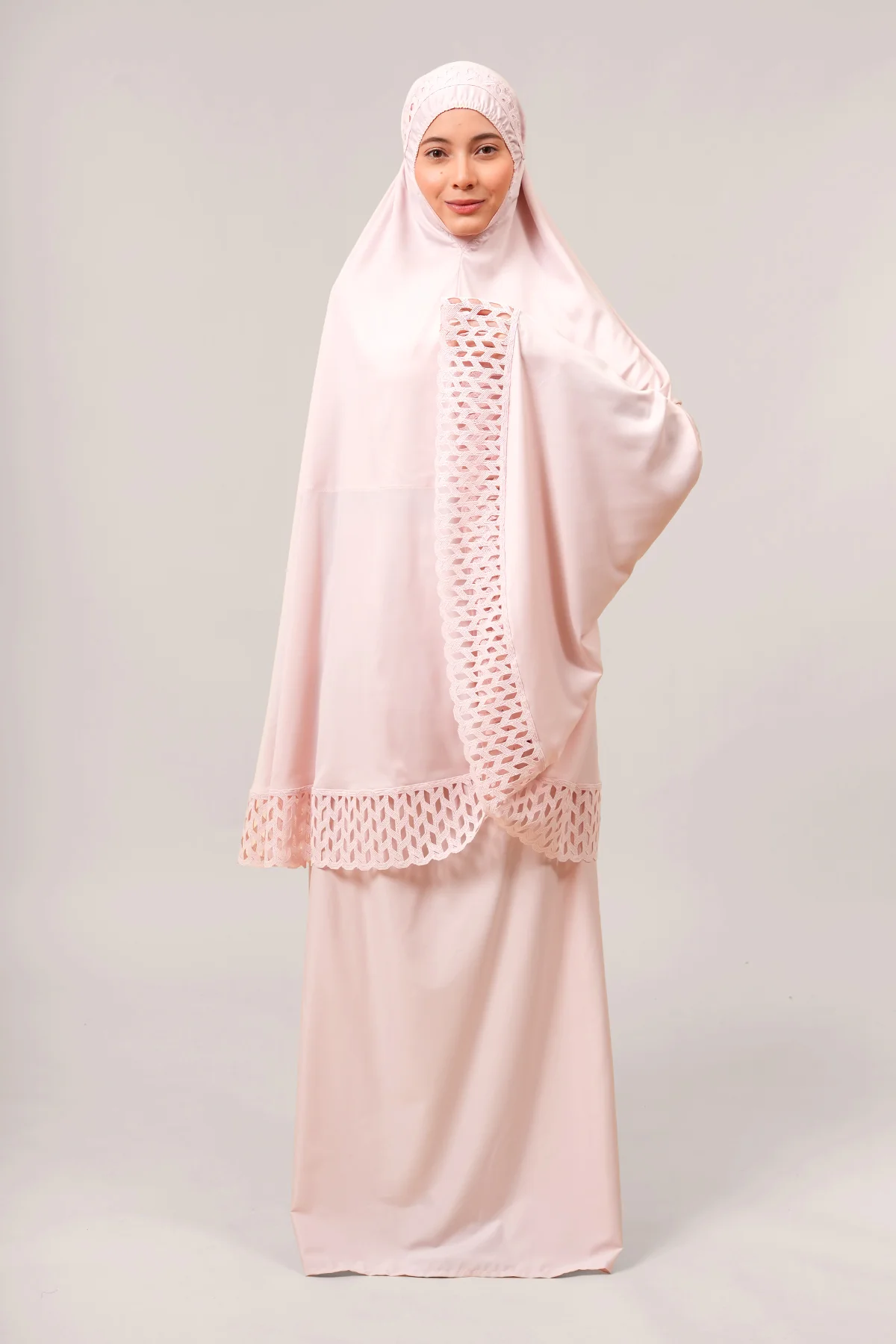 Telekung Modish Bushra