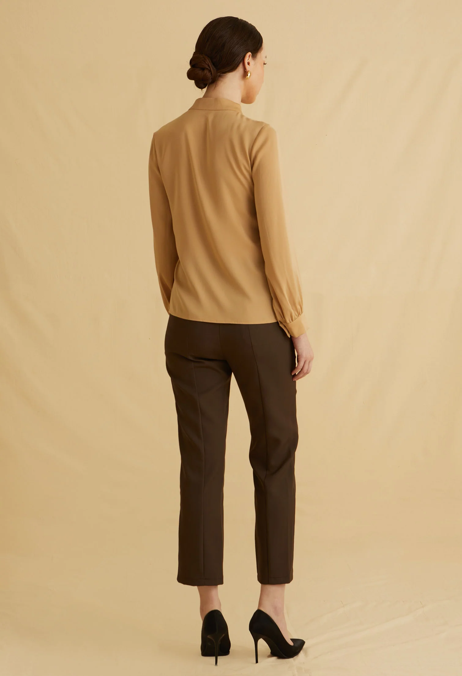 Satin Mist Keyhole Top