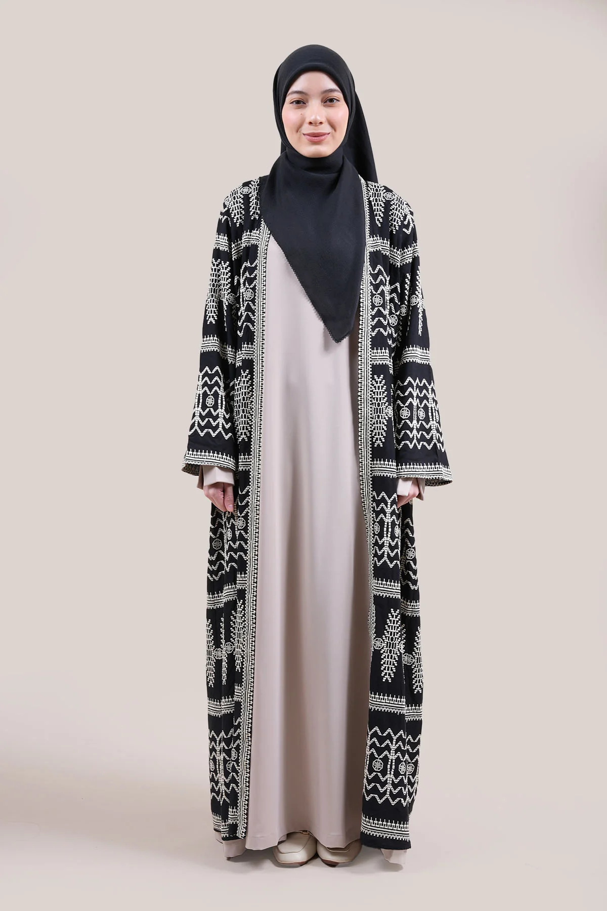 Darasha Embroidery Abaya