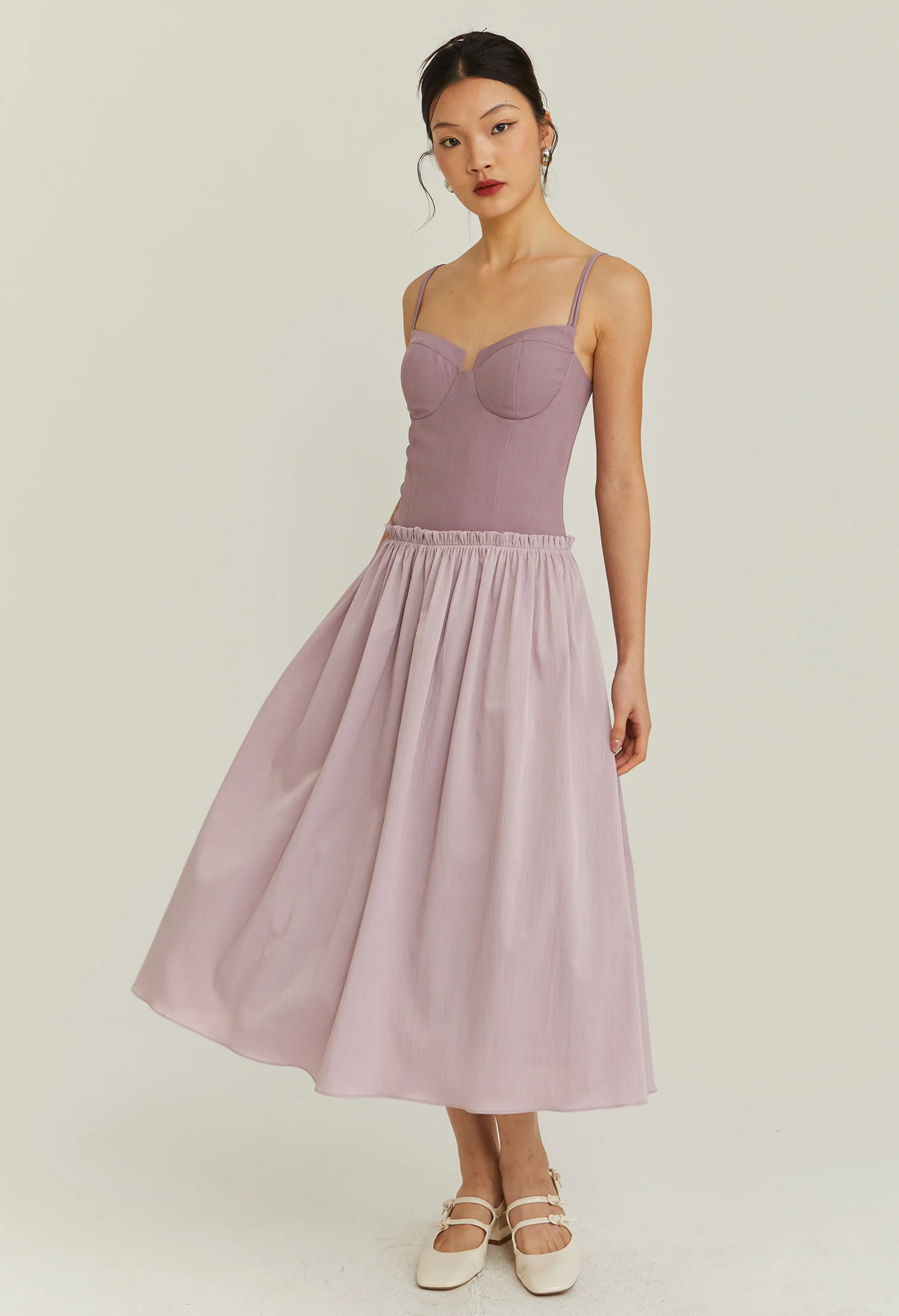 Dusklace Sweetheart Midi Dress