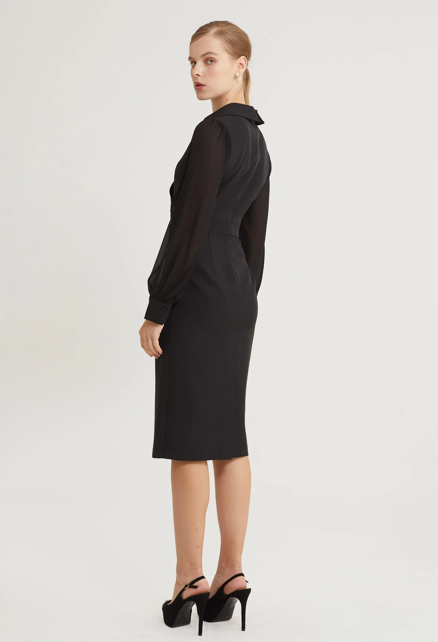 Sleek Cinched Midi dress