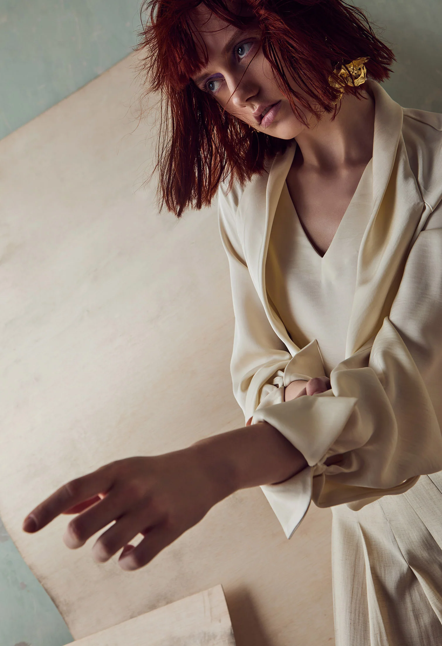 nichii X NURITA HARITH Scarf Flou V-Neck Top