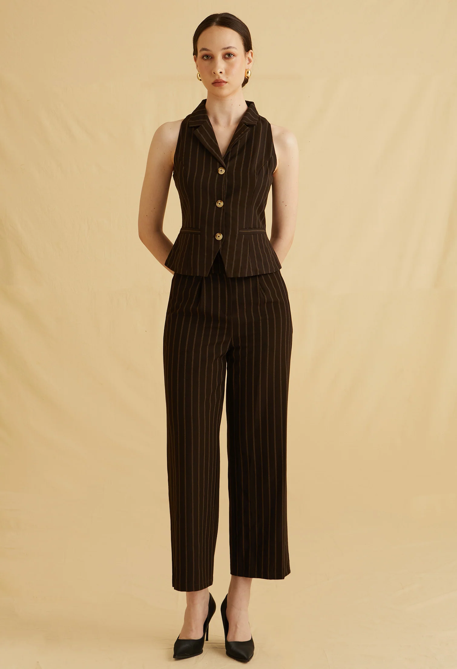 Sharp Line Straight Pants