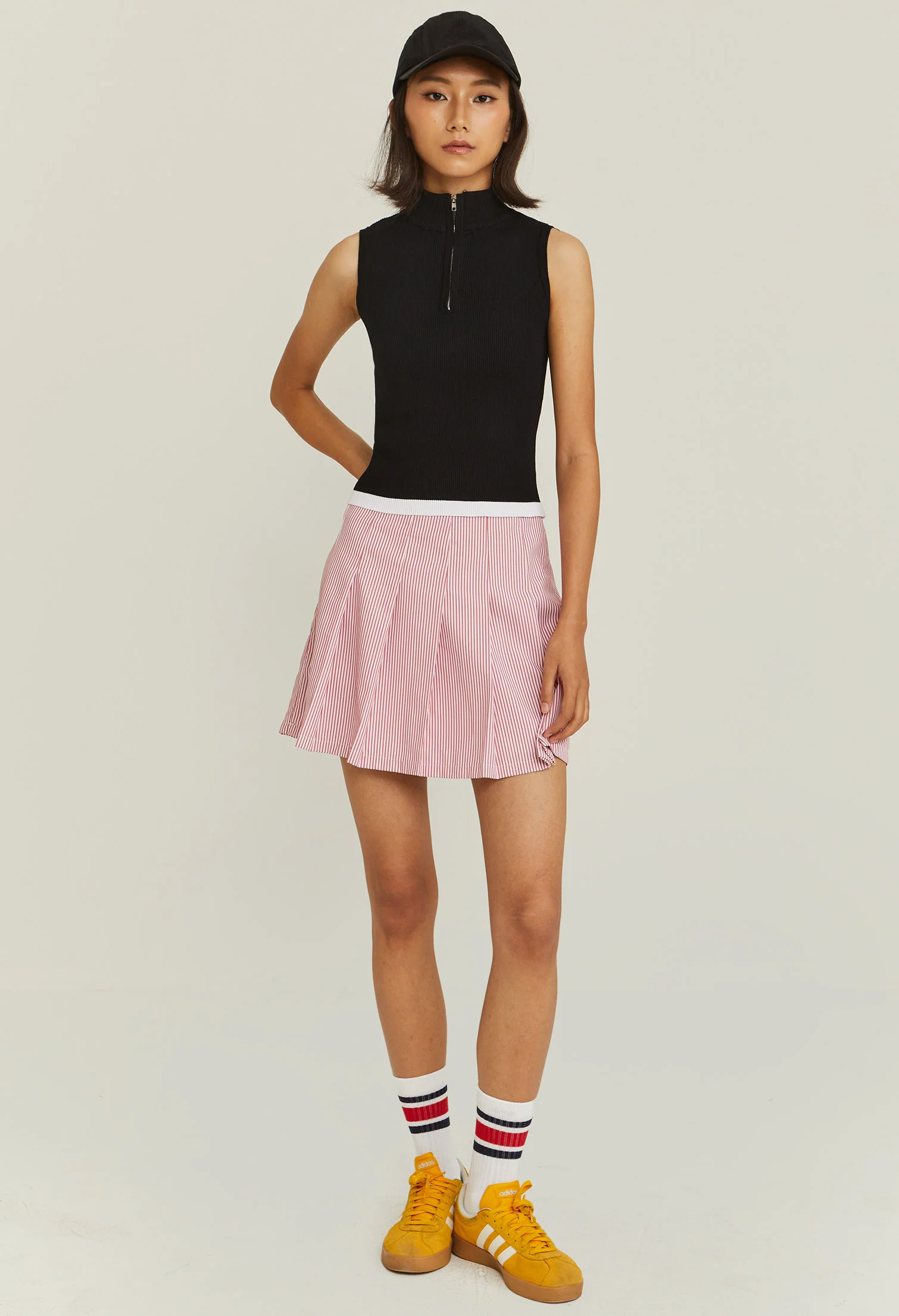 Highneck Sleeveless Fitted Tee