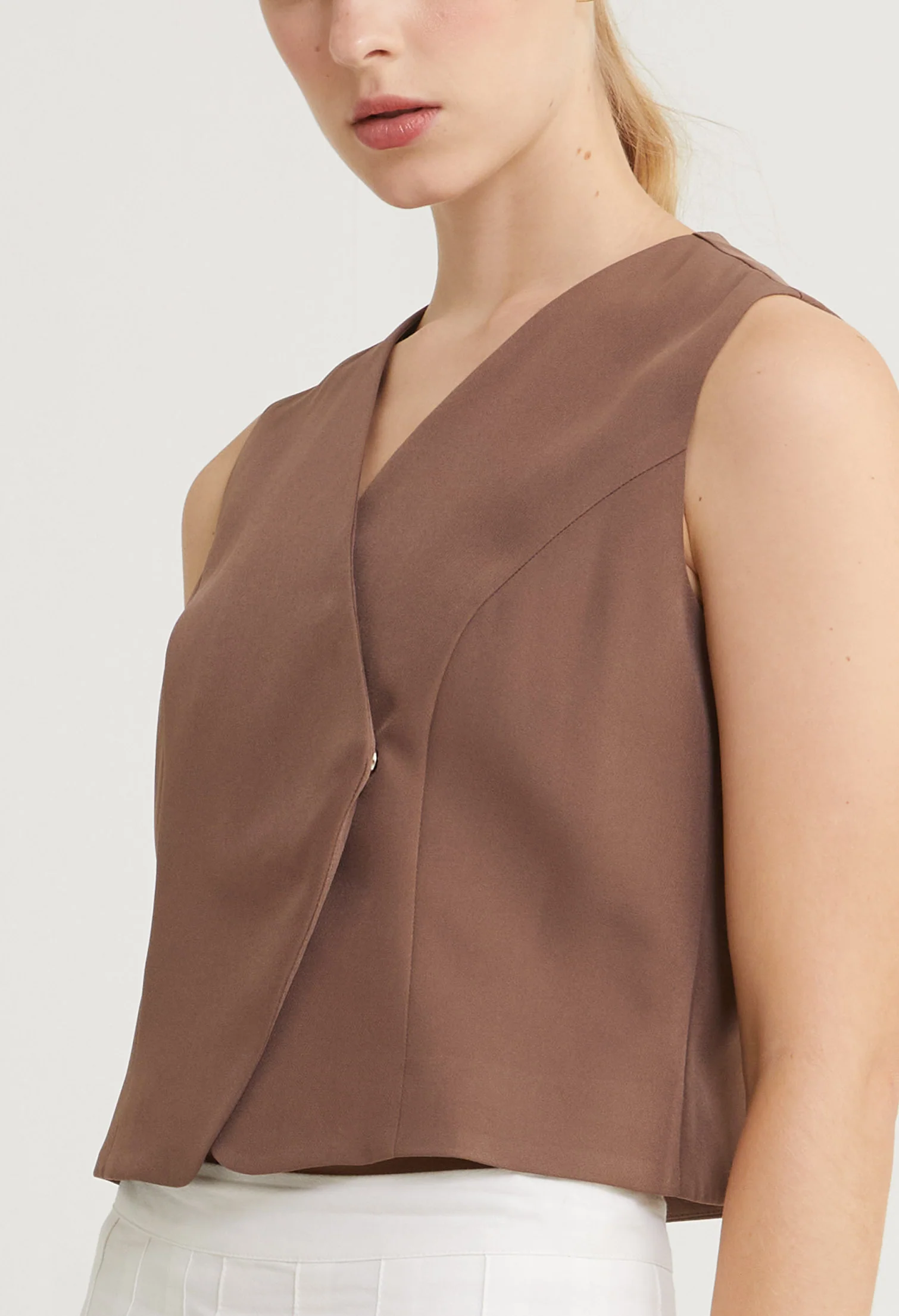 Sculpted Charm Sleeveless Top