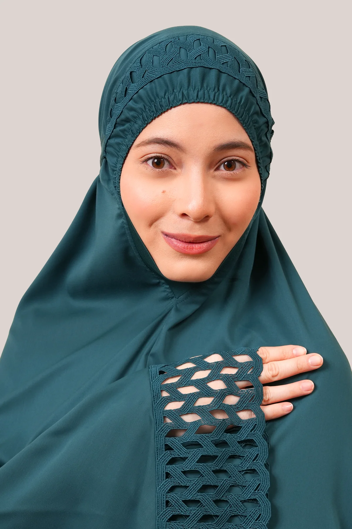 Telekung Modish Bushra