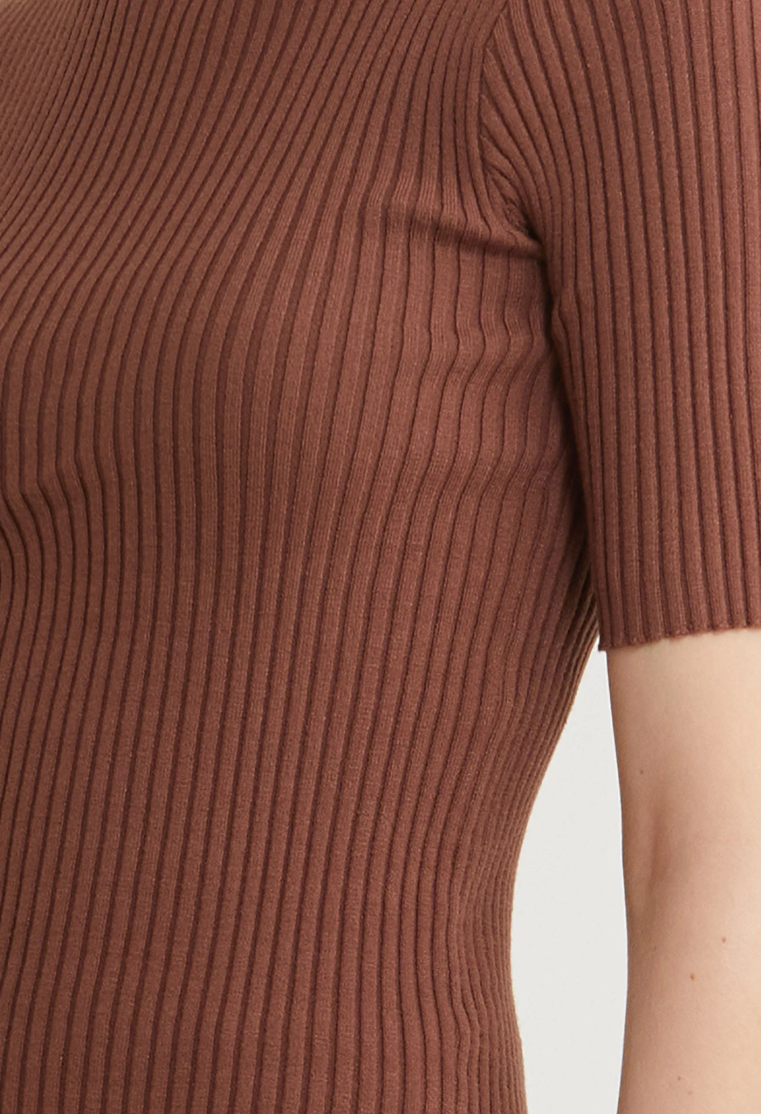 Balmy Tight Fit Slip-On Top