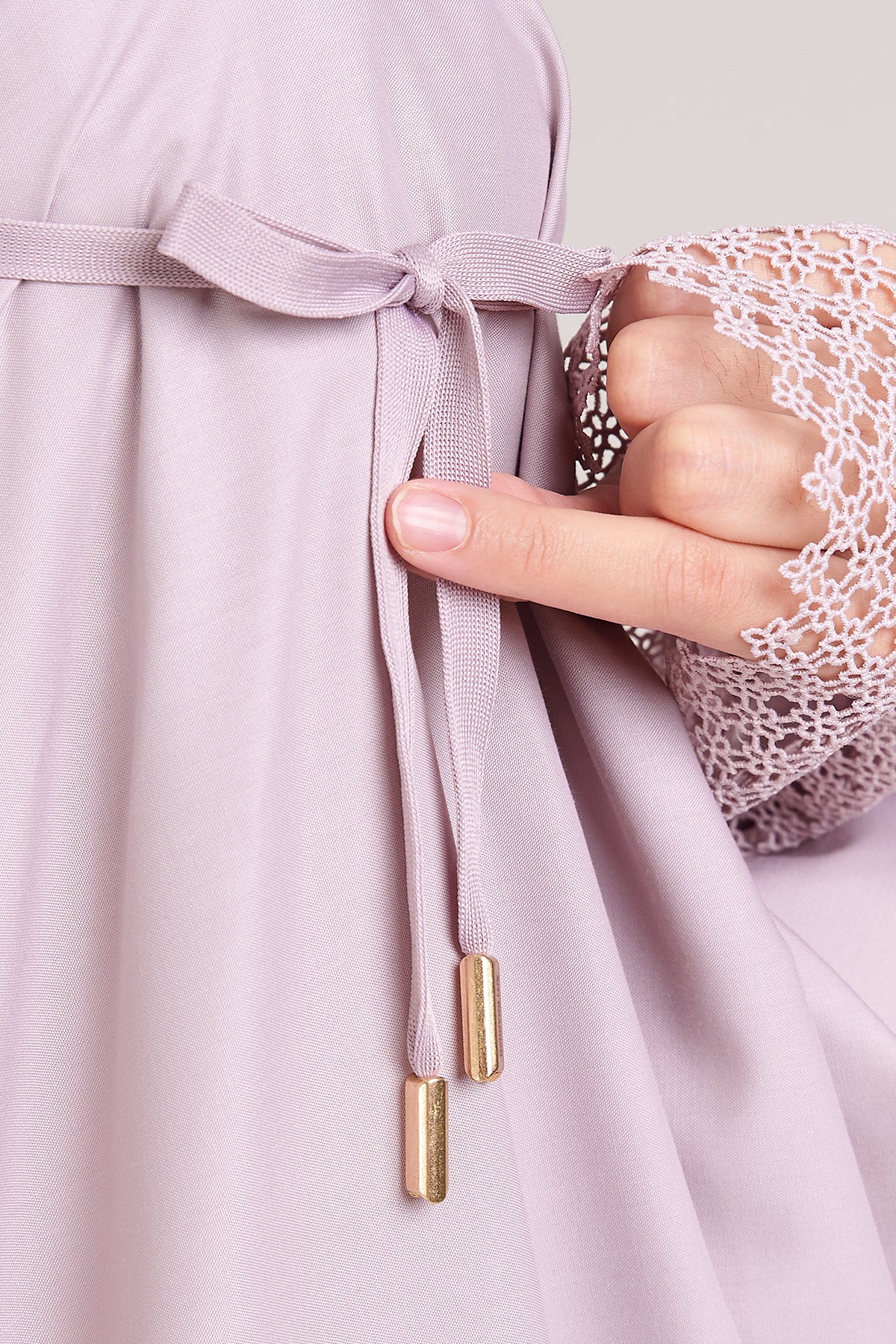 Telekung Modish Akira