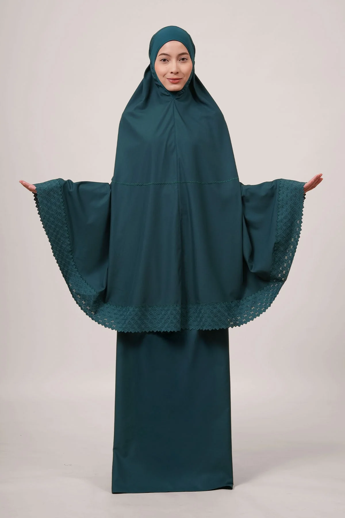 Telekung Harmony Signature Elara