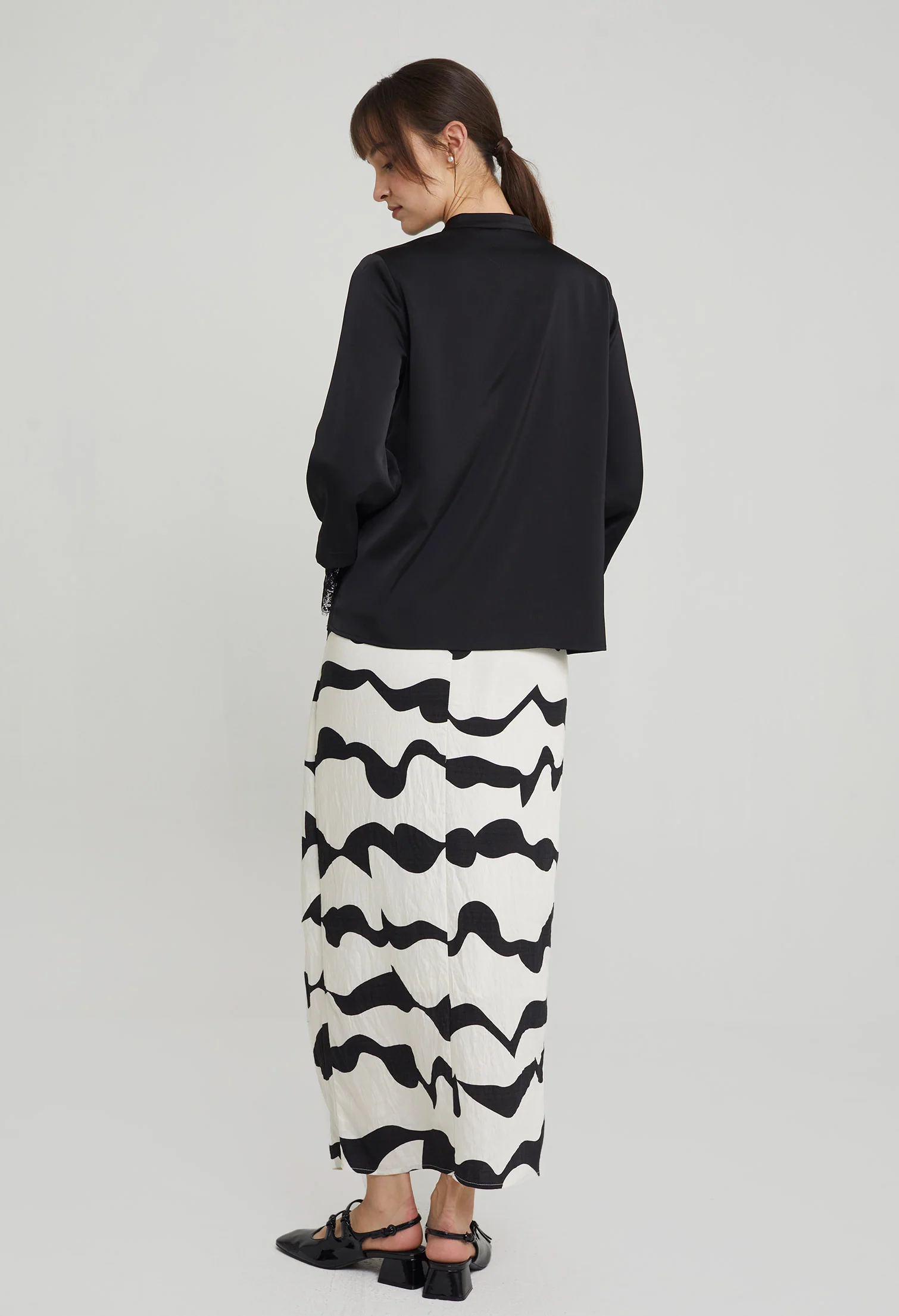 Modern Matte Eyelash Sleeves Blouse