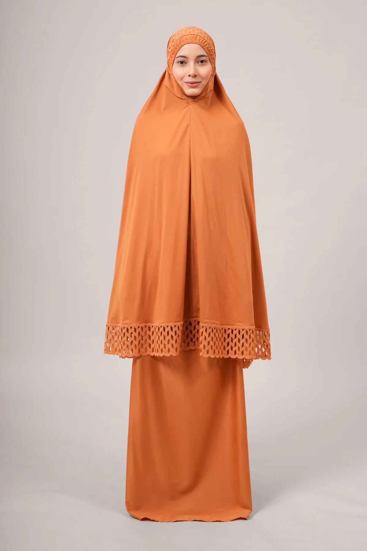 Telekung Modish Bushra